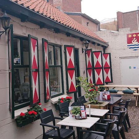 Historisch Vakantiehuisje Terneuzen Extérieur photo